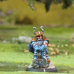 Dutki of Baitit Guild by Oakbound Studio. A lead pewter miniature of a gnome leaning on his axe