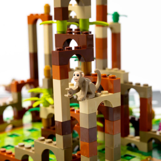LEGO Monkey Palace board game bo...