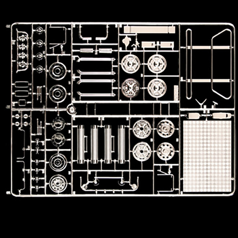 Italeri Truck Accessories for European and U.S. Trucks | 1:24 Scale Model Kit