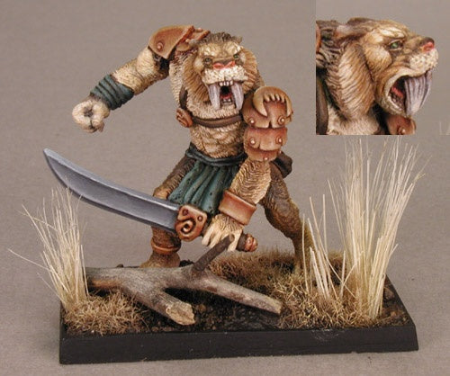 02785: Sabertooth Tiger Man