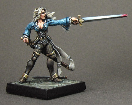 02981: Lonnia, Female Duelist