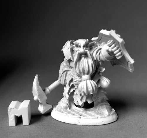 03899: Dark Dwarf Smiter by Bobby Jackson