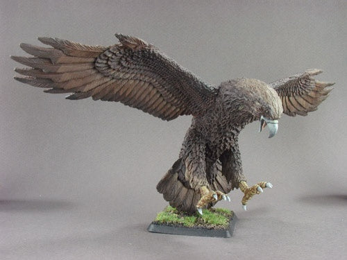14086: Giant Eagle sculpted by Sandra Garrity, painted by John Bonnot