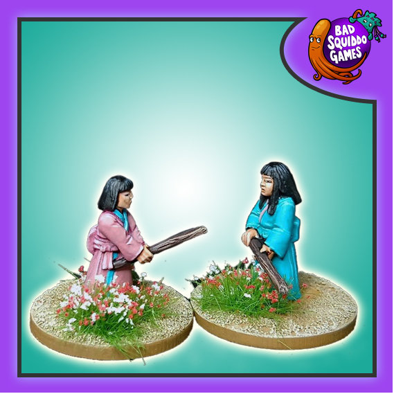 Bad Squiddo Games metal gaming figures, two feudal Japan girls with sticks