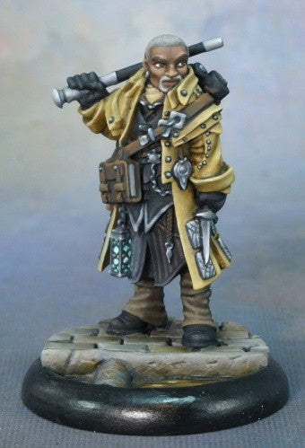 60176: Quinn, Human Rogue Iconic...