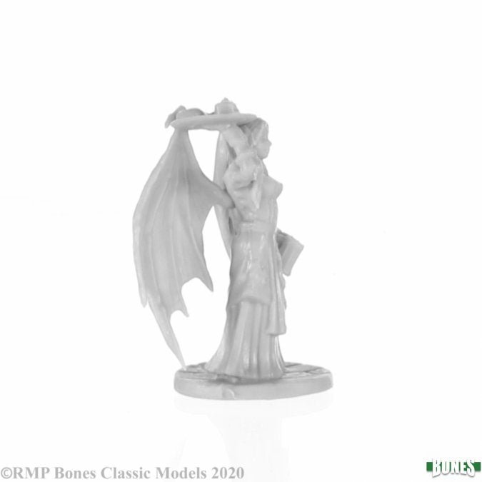 77750 - Innkeeper Sophie (Reaper Bones)