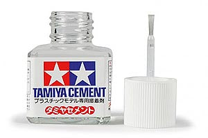 Tamiya Liquid Cement 40ml :www.mightylancergames.co.uk