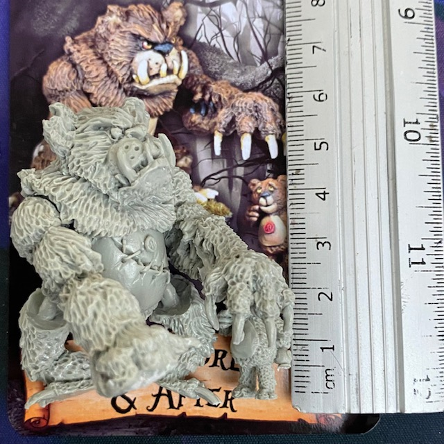 From the Nightfolk range by Northumbrian Tin Solider the Bearfore and After resin miniatures will make a great edition to your fantasy and role playing tabletop games. Little Bertie holds a potion bottle behind his back and a cheeky look on his face while the multi part Big Bertie shows just what happens if you take that potion