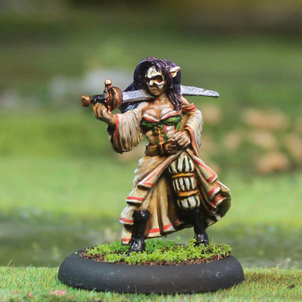 Fae Rade Warband by Oakbound Studio. A set of 9 lead pewter miniatures