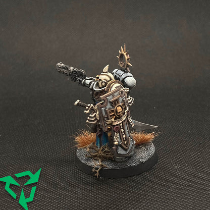 Charcharodons Lieutenant With Storm Shield Preloved Miniatures