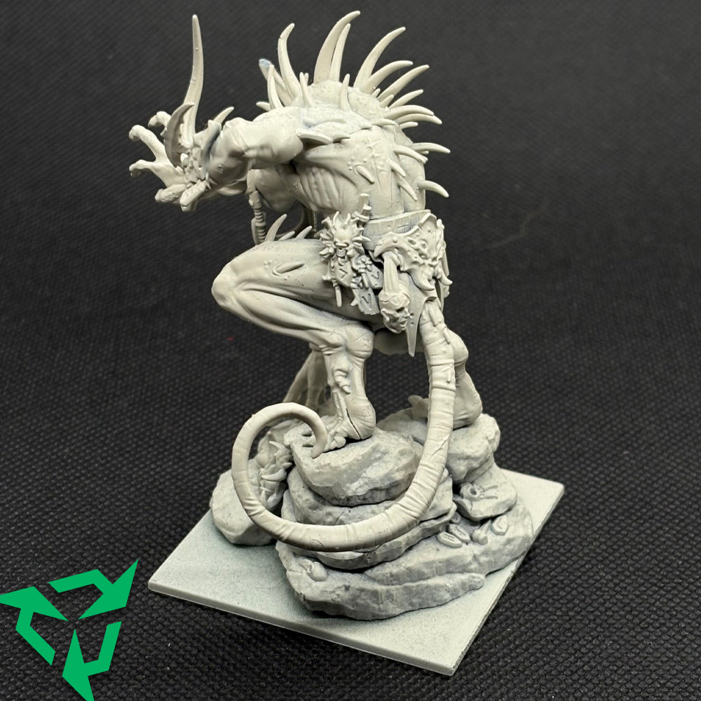 Warhammer AoS Wilderfiend Bone Primed Miniature