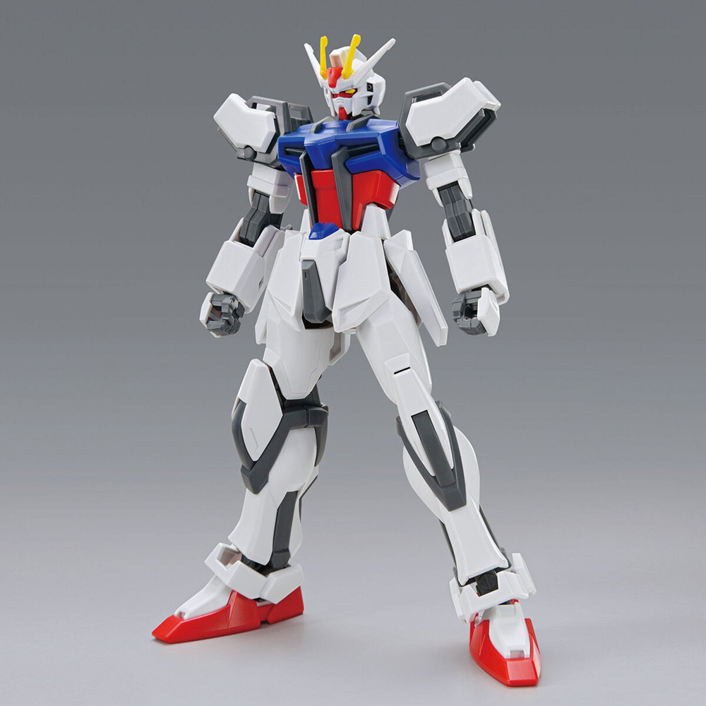 EG GAT-X105 Strike Gundam – Bandai Gunpla