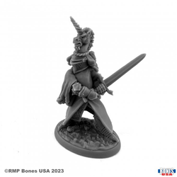 30154 Sir Richard The White Heraldic Knight from the Reaper bones USA legends range, sculpted by Werner Klocke. A digitally remastered miniature representing a heraldic knight with an elaborate unicorn helm and holding a two handed sword for your tabletop gaming and hobby needs.