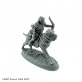 07115 Halfling Dog Rider sculpte...