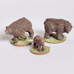 Bears by Iron Gate Scenery printed in resin for 32mm scale with two adult bears and one cub for your RPGs, tabletop games, forest setting and more.