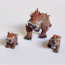 Owlbears by Iron Gate Scenery printed in resin for 28mm scale with one large owlbear and two baby owlbears in different poses making a super cute edition to your&nbsp;RPGs, tabletop games, forest setting, dungeons and more.&nbsp; &nbsp;