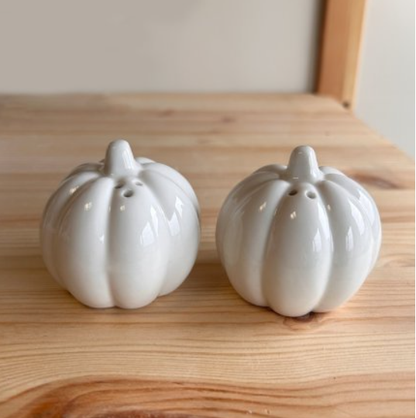 Pumpkin Salt And Pepper Set - White