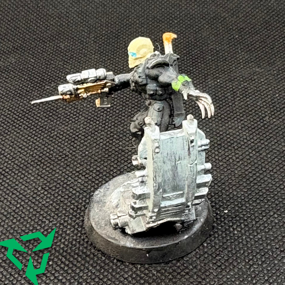 Warhammer 40k Eversor Assassin
