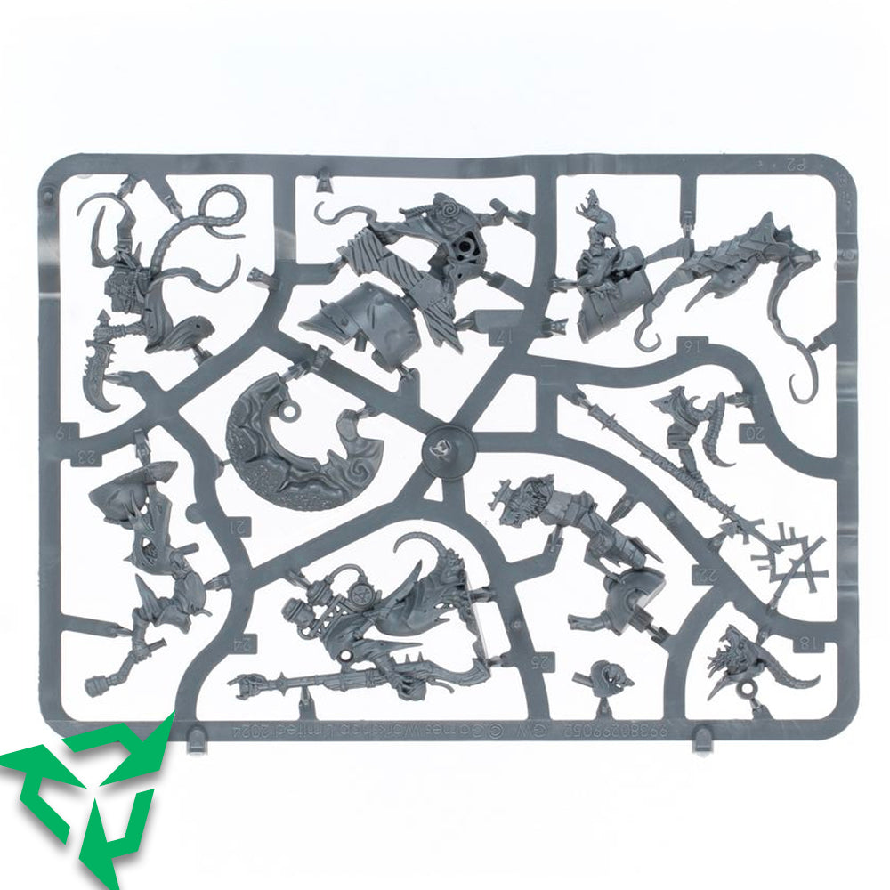 Skaven Grey Seer & Engineer - On Sprue