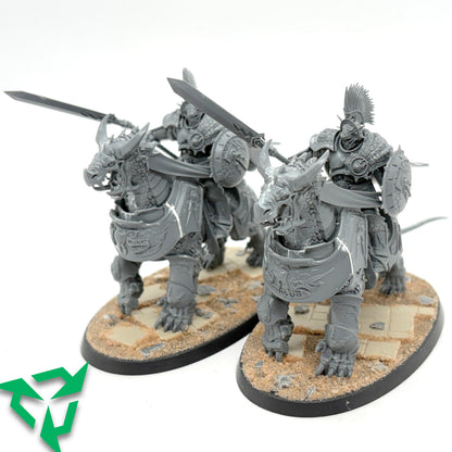 2x Stormcast Eternals Fulminators