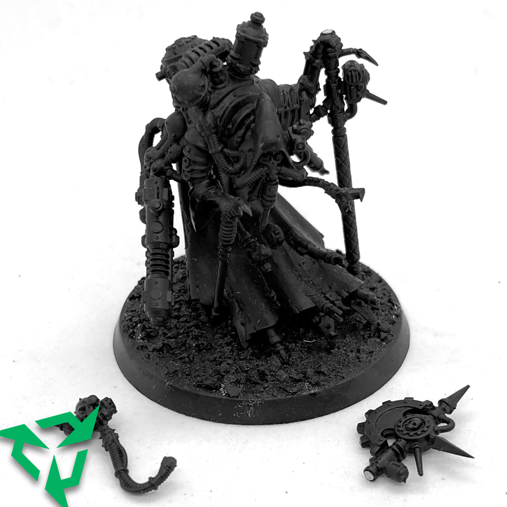 Preloved Assembled & Primed Adeptus Mechanicus Tech-Priest Dominus Front