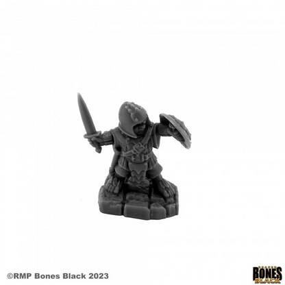 44232 Halfling Fighter - Reaper Bones Black