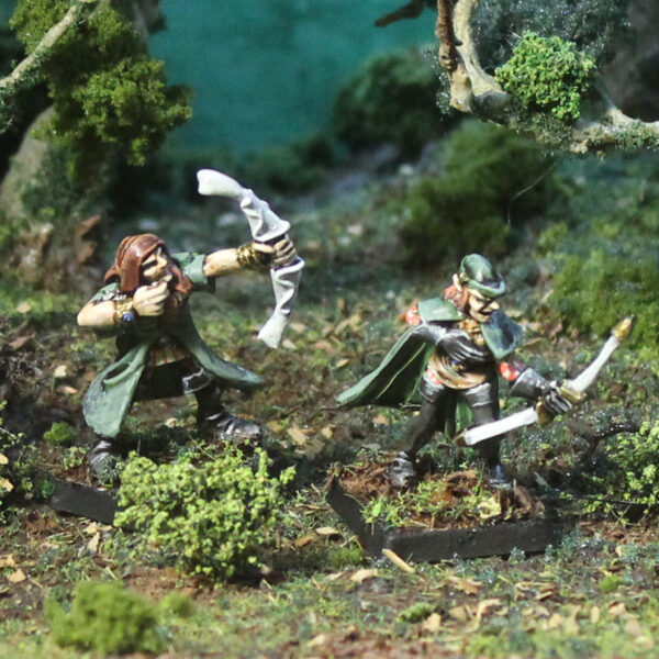 Way Walker Warban by Oakbound Studio. A set of eight lead pewter miniatures representing fae rangers with cloaks and bows