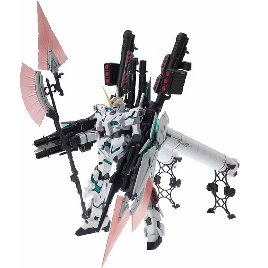 A 1/100 scale Master Grade Gunda...