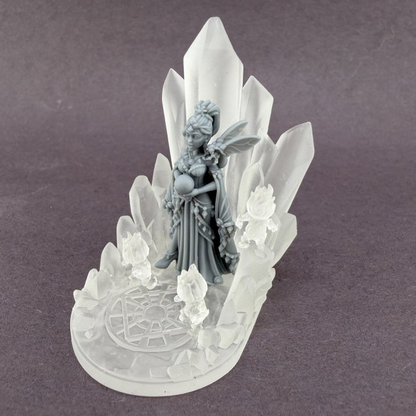 01308 Liora Emervale Dawnfire - Reaper Bones USA