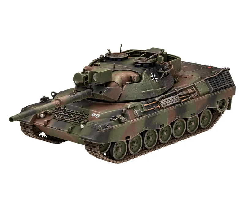 Revell Leopard 1 A1A1 A1A4 - 1:35 Tank Model Kit Gift Set
