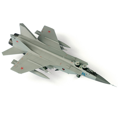 Zvezda Russian Long Range Interceptor MiG-31B Foxhound | 1:72 Scale