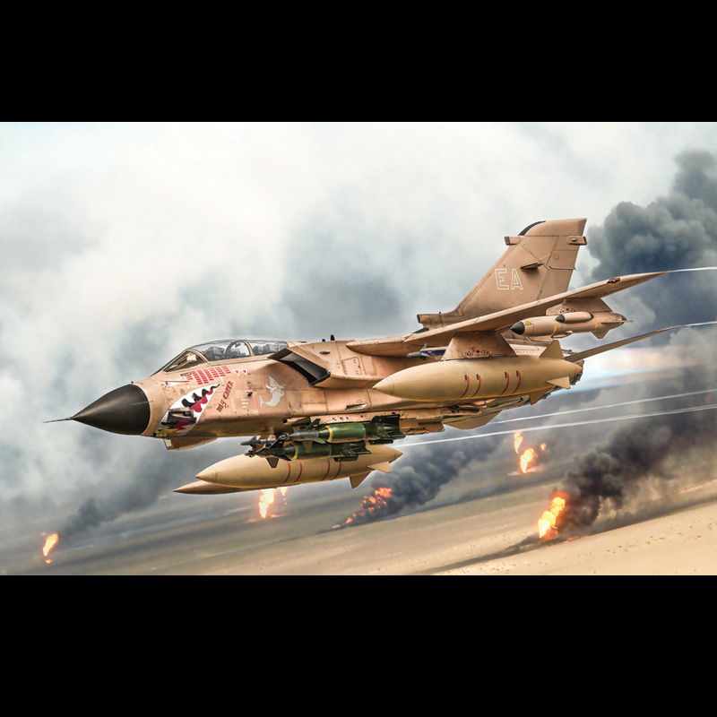 Italeri Tornado GR.1 Desert Storm | 1:32 Scale Model Kit