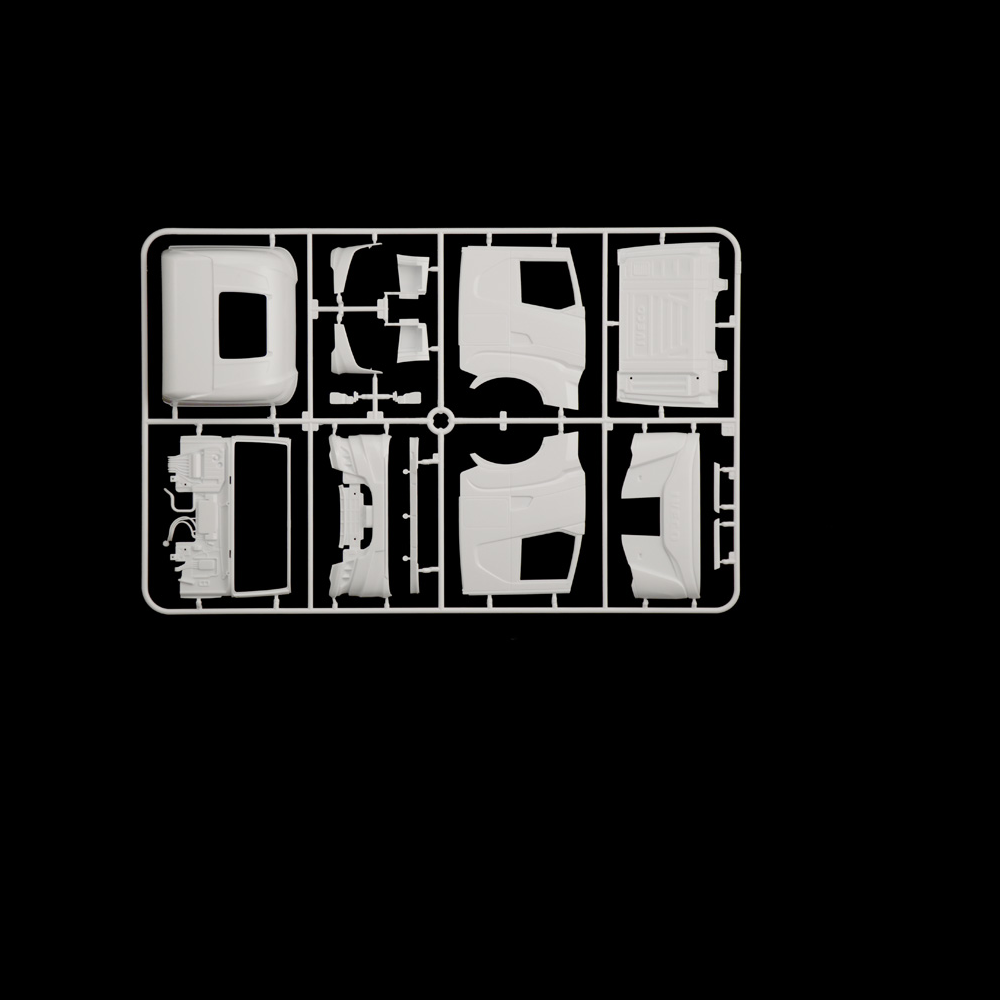 Italeri IVECO S-WAY  | 1:24 Scale Model Kit