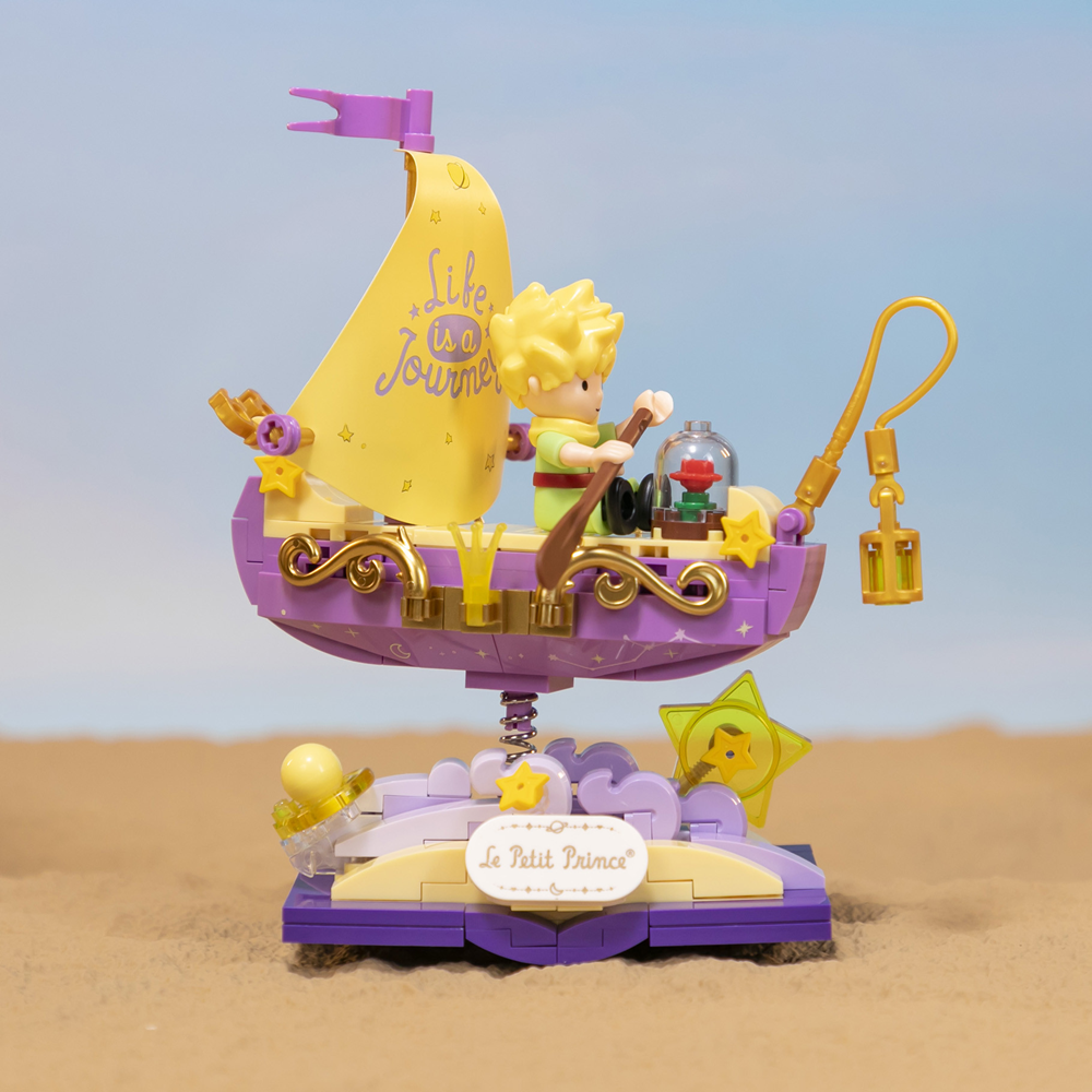 Le Petit Prince™ Starry Ride Boat - Pantasy Brick Kit