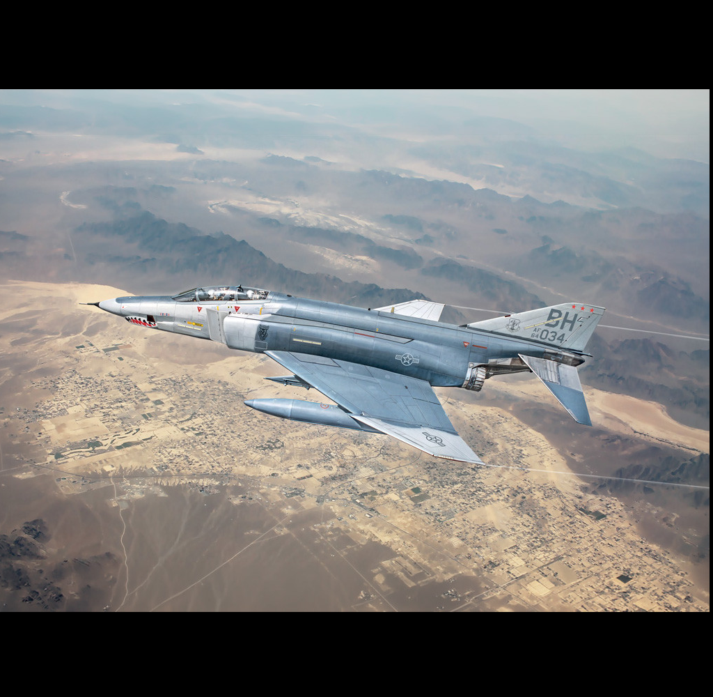 Italeri RF-4C E Phantom II - 1:72 Scale Model Kit