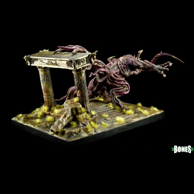 77967 Nyarlathotep miniature by Reaper