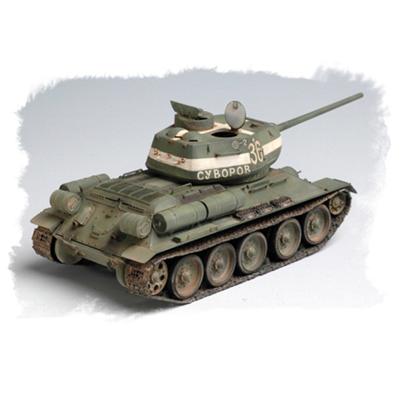 HobbyBoss Russian T-34/85 Tank - 1:48 Scale