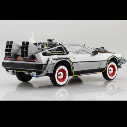 Aoshima Back to the Future Part III Time Machine – DeLorean 1/24 Scale Model Kit