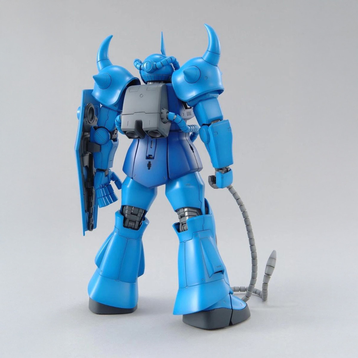MG MS-07B-3 Gouf – 1/100 Bandai Gunpla