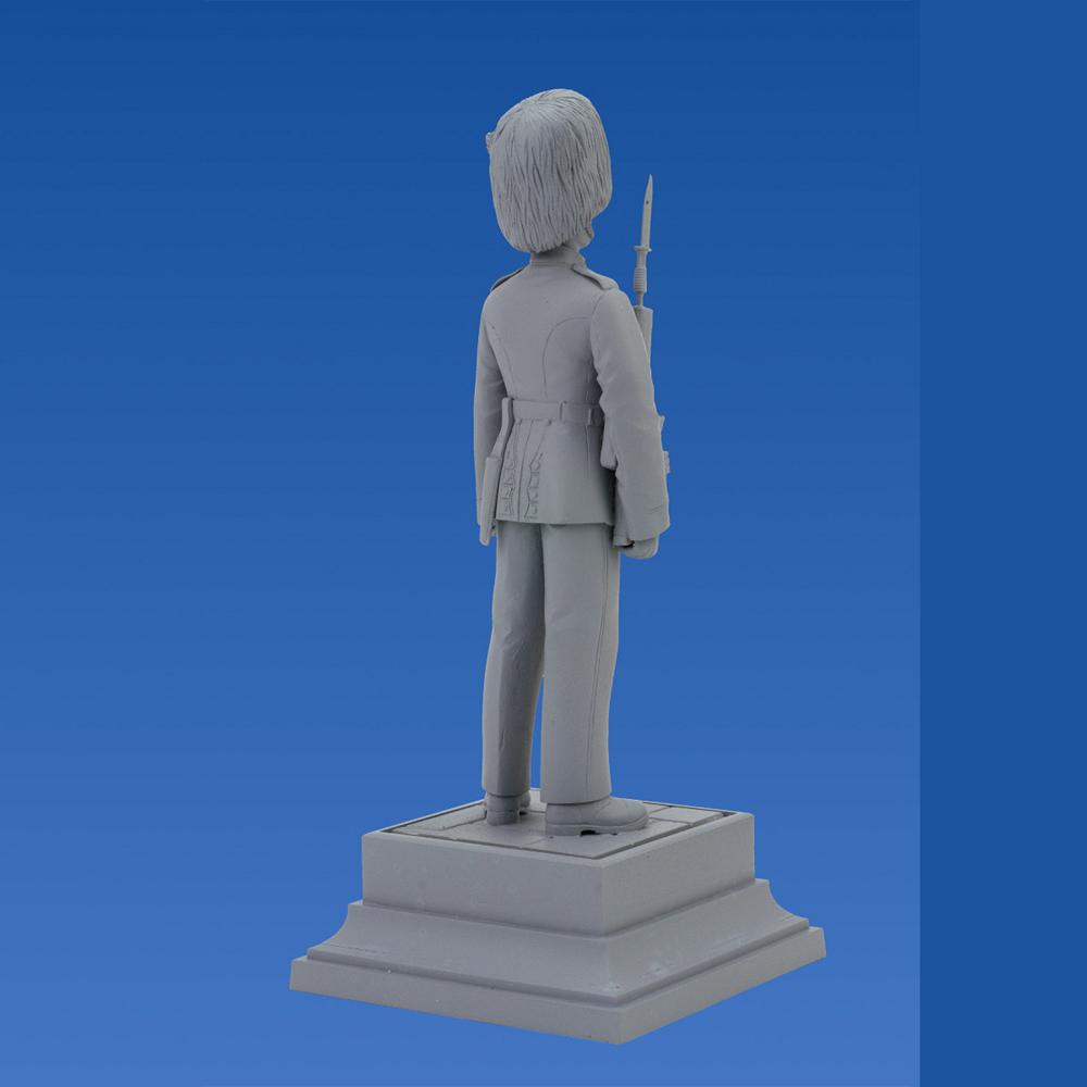 ICM British Grenadier Queen’s Guards – 1:16 Scale Model Kit