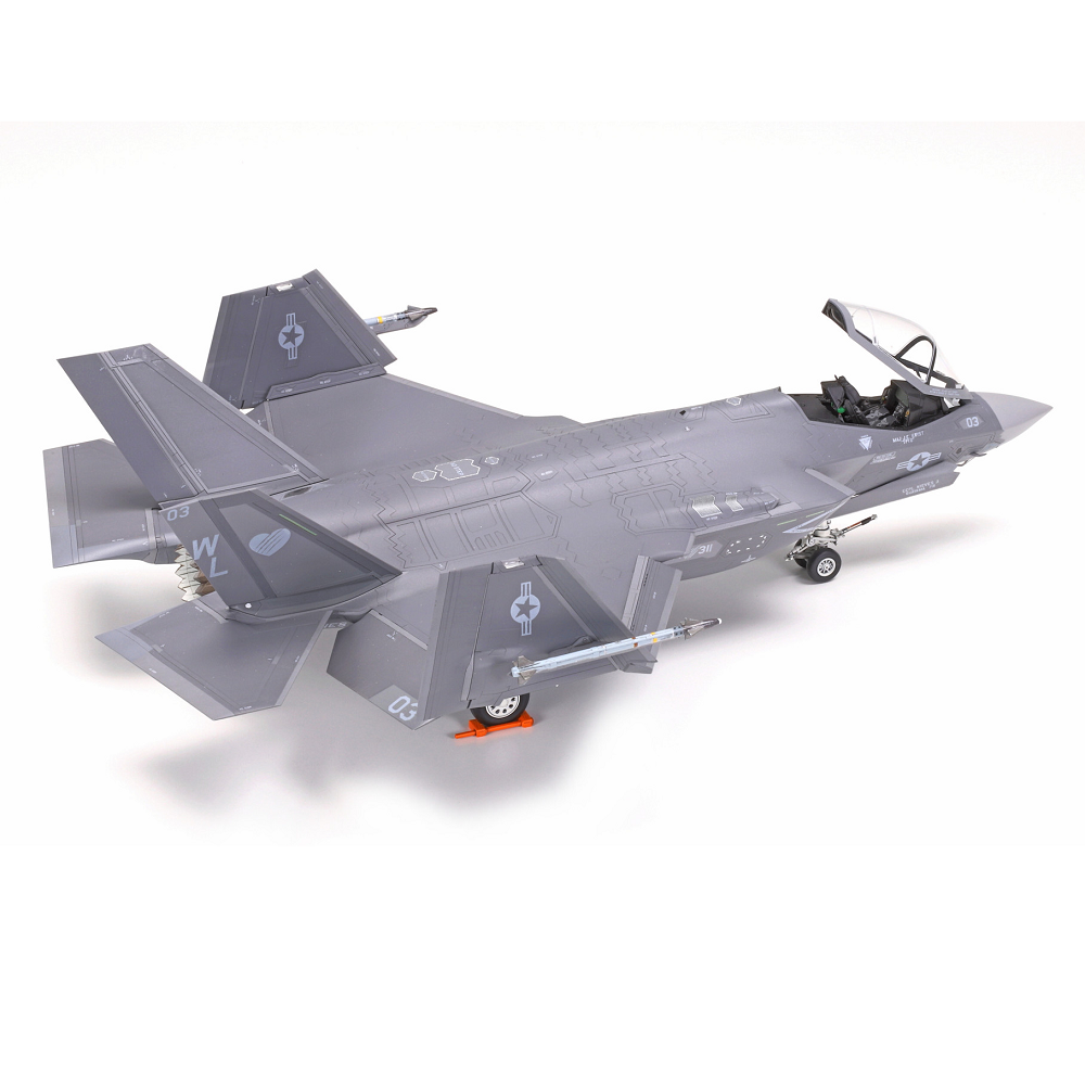 Tamiya F-35C Lightning II | 1:72 Scale Model