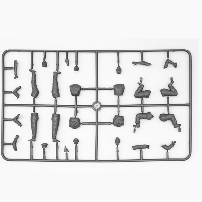 German Tank Crew (1943-1945) Plastic Kit