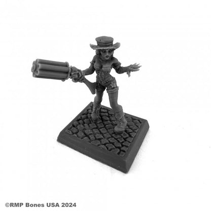 Dixie Dynamite Steampunk Cowgirl - 48003 Chronoscope Mini