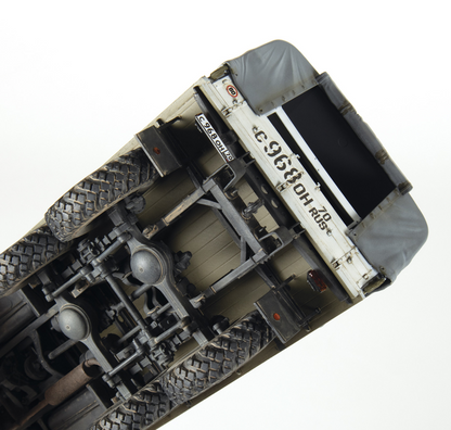 Russian Army Truck ZiL-131 - Zvezda 1:35 Model Kit