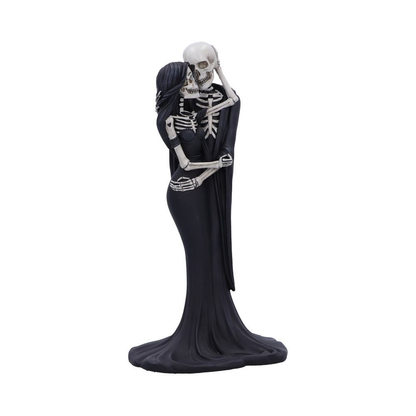 Eternal Embrace figurine by Nemesis Now - Two skeletons holding each other, the male wearing a long cape and the female in a black dress with her hand on the others head
