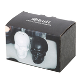 One black and one white ceramic skull for your salt and pepper holding needs, bringing some spooky class to your dinner table, making a great New Home gift for a friend or adding extra detail to your Halloween party.