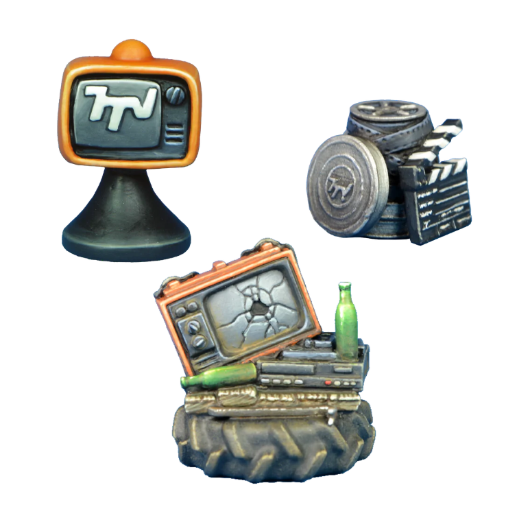 Maguffin Tokens. A set of three white metal objective tokens for tabletop gaming, sculpted by Andrew May, Ernst Veingart, and Giacomo Pantaloon. Supplied unpainted
