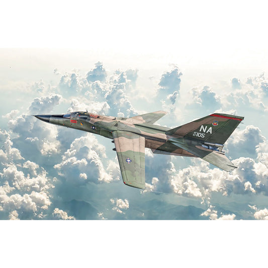 Italeri F-111A Aardvark Box