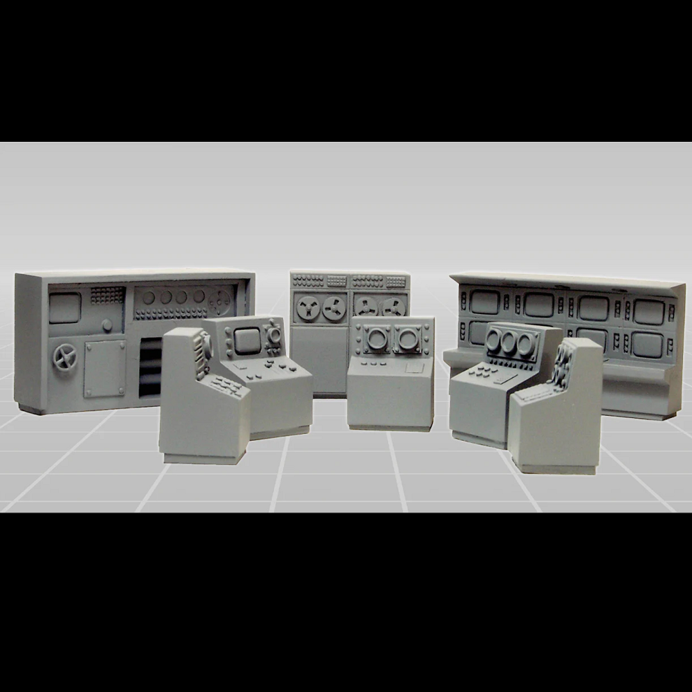 Crooked Dice Control Room. A resin scenery set featuring databanks, security console, and cooling panels. Supplied unpainted for customisation.
