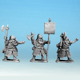 Three unpainted 28mm dwarf warri...